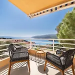 Vista Panorama Luxury アパート ラバック